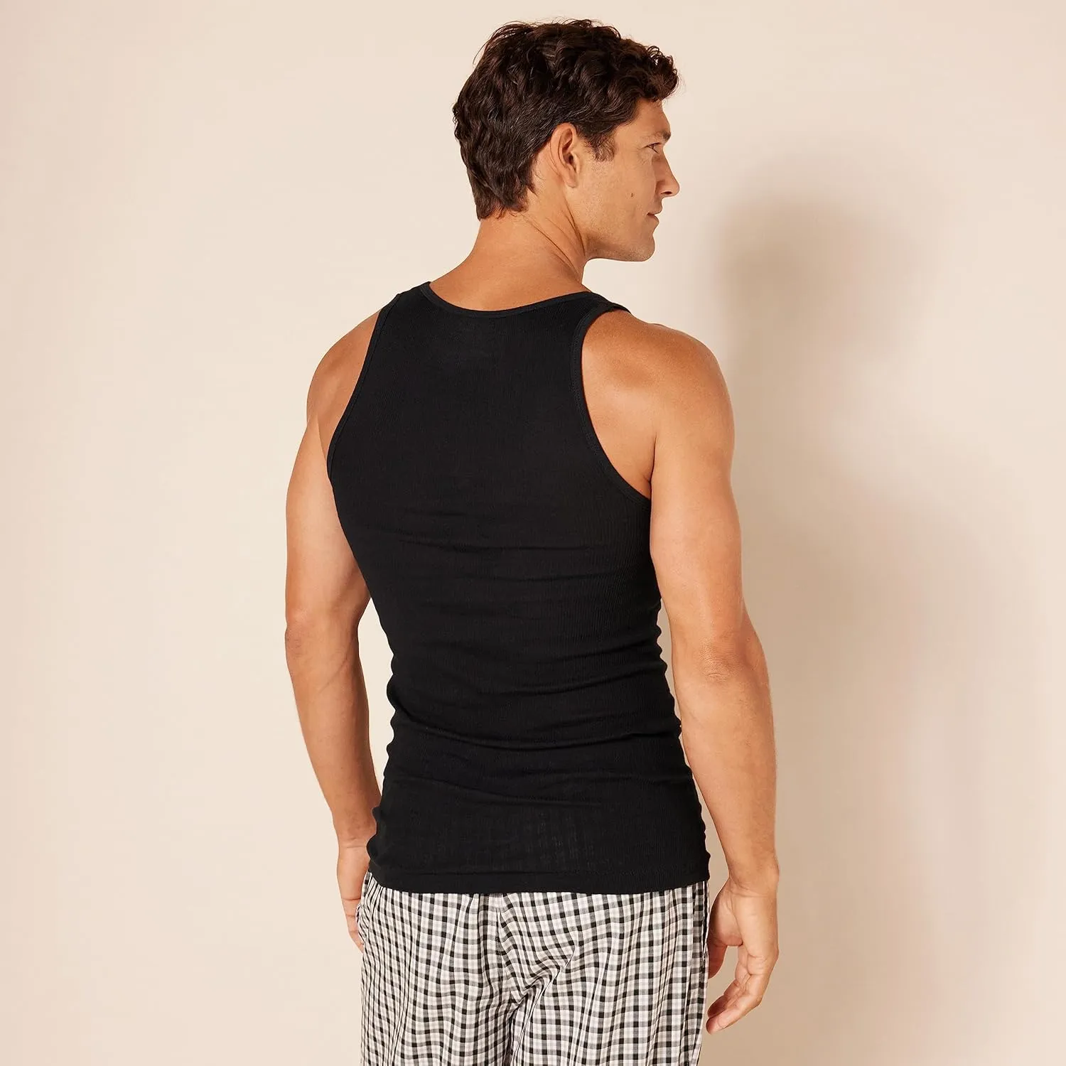 Amazon Essentials Men's Tank Undershirts, Pack of 6