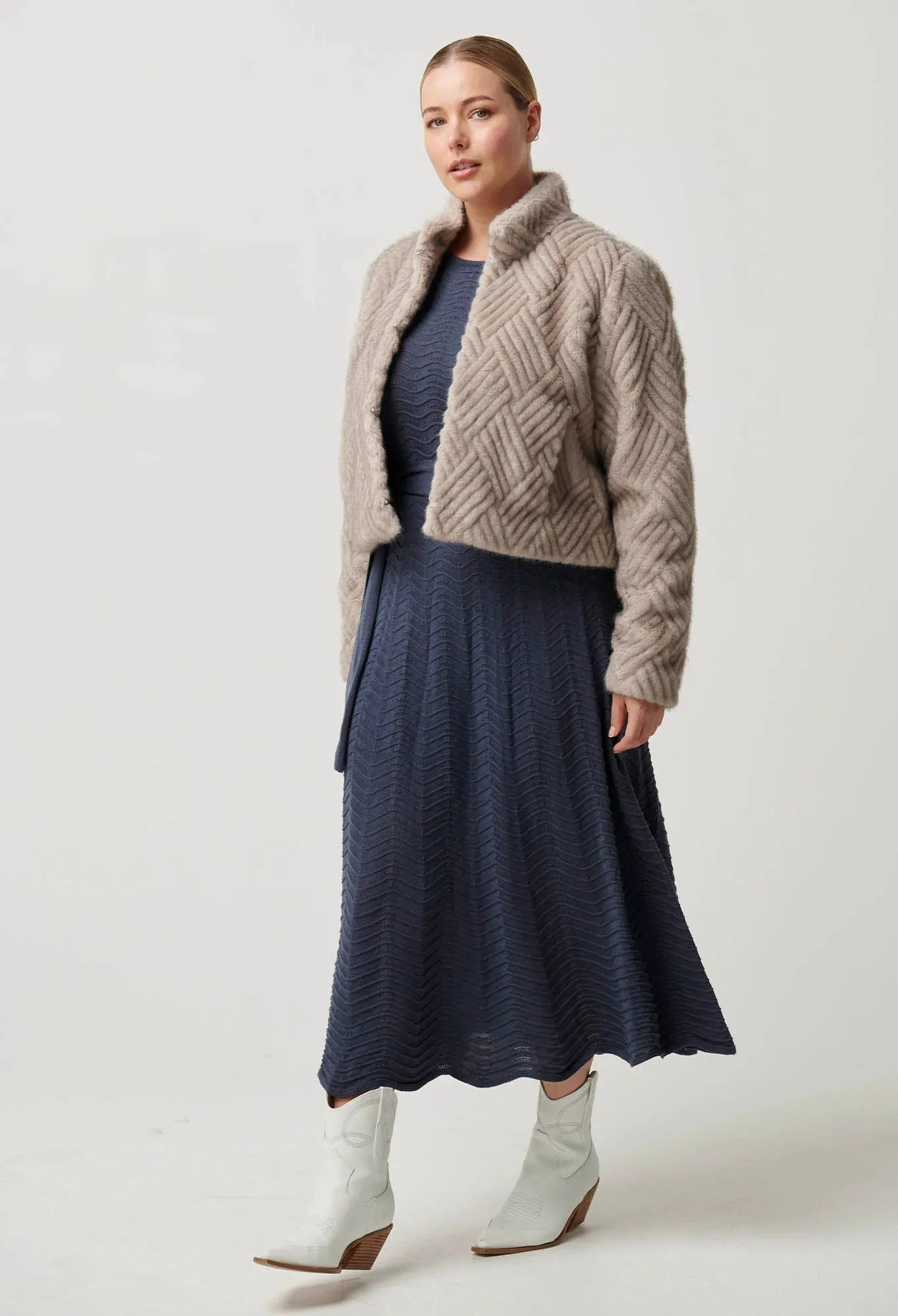 Clover Faux Fur Cropped Jacket in Oat