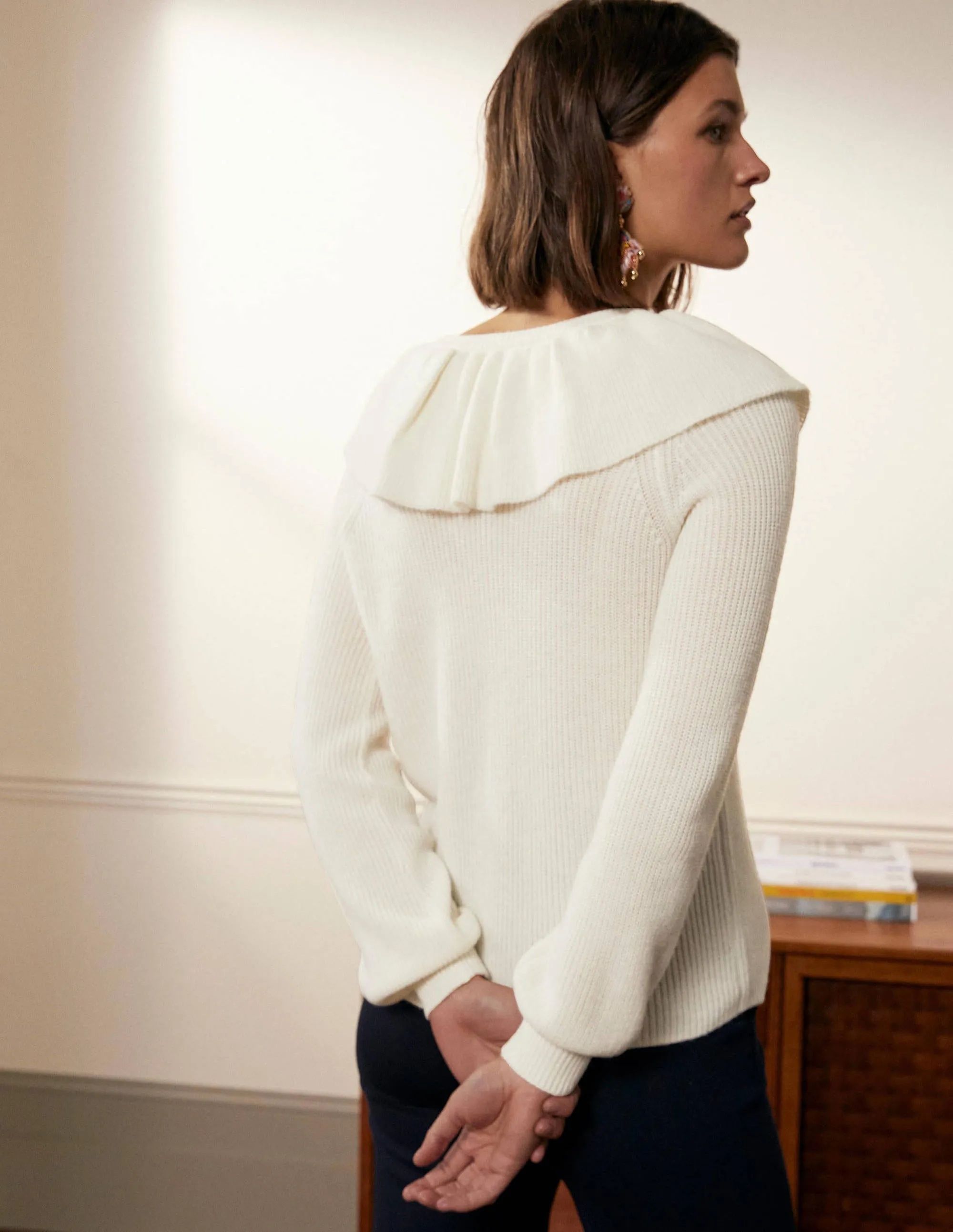 Fluffy Frill Collar Jumper-Ivory