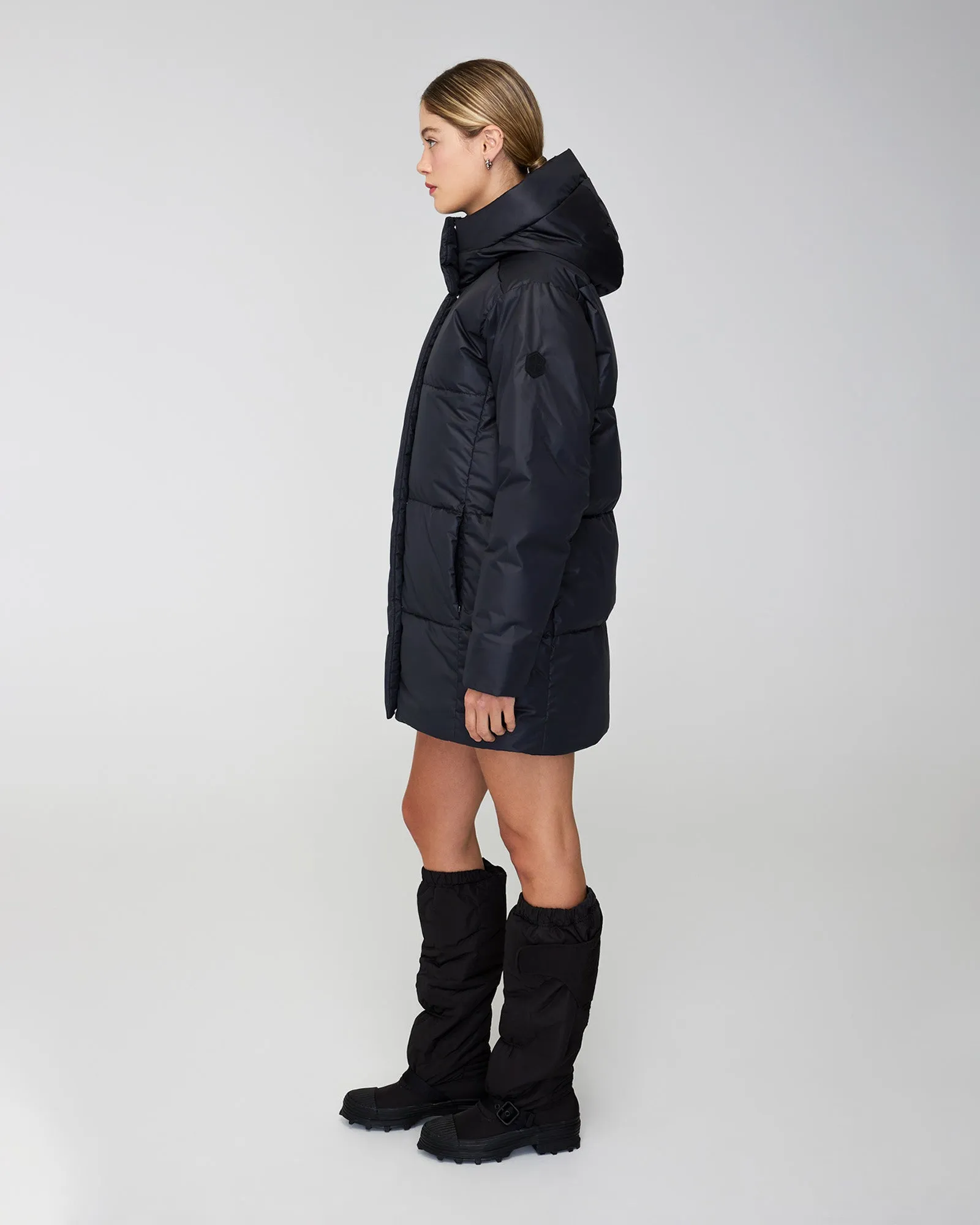 JUNE 2.0 | Hooded Down Puffer Jacket