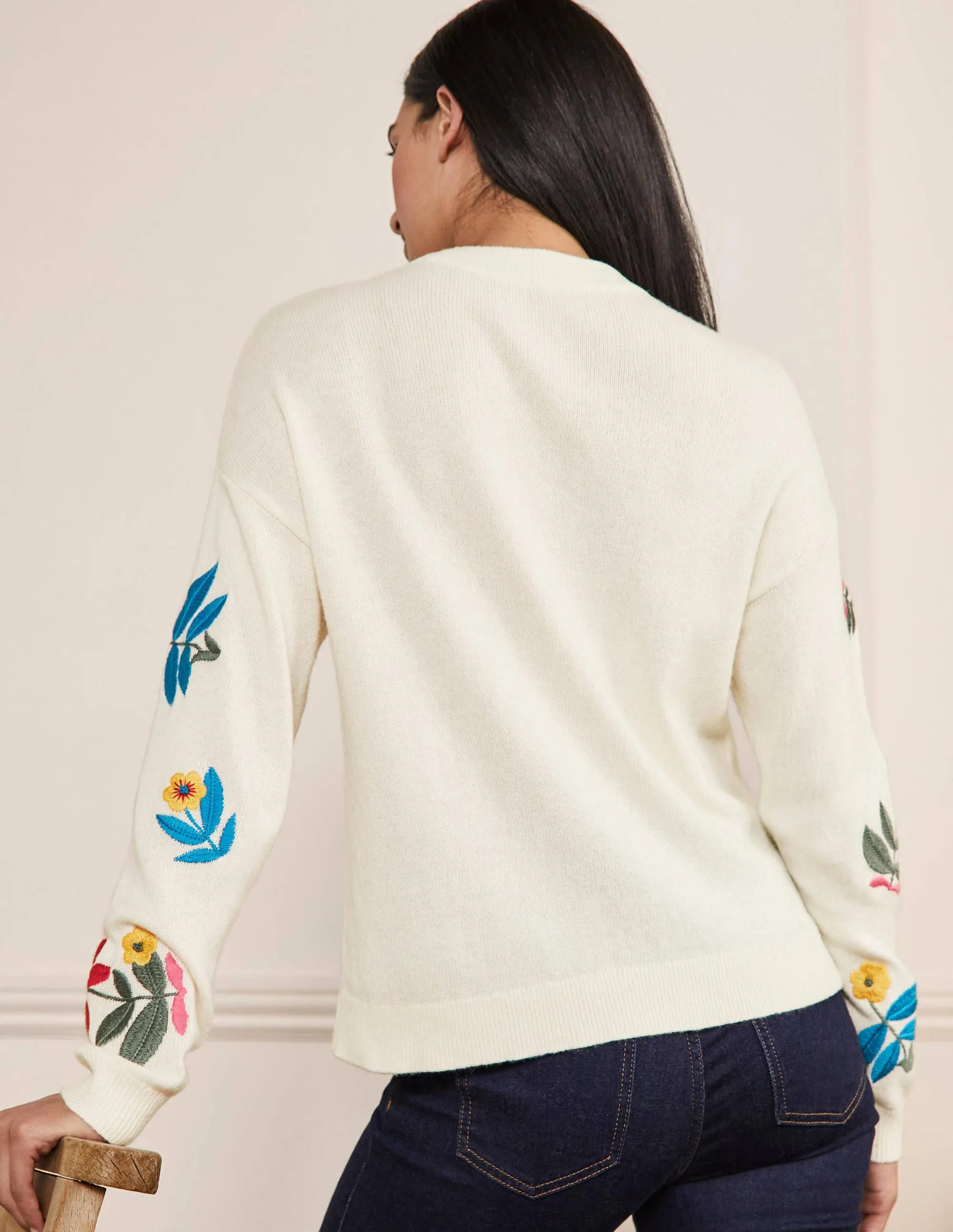 Relaxed Embroidered Jumper-Ivory