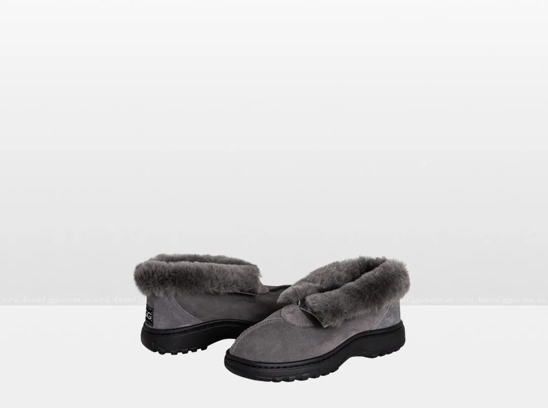 SALE | Outdoor Slipper AU Mens 9 / AU Ladies 10 | Grey